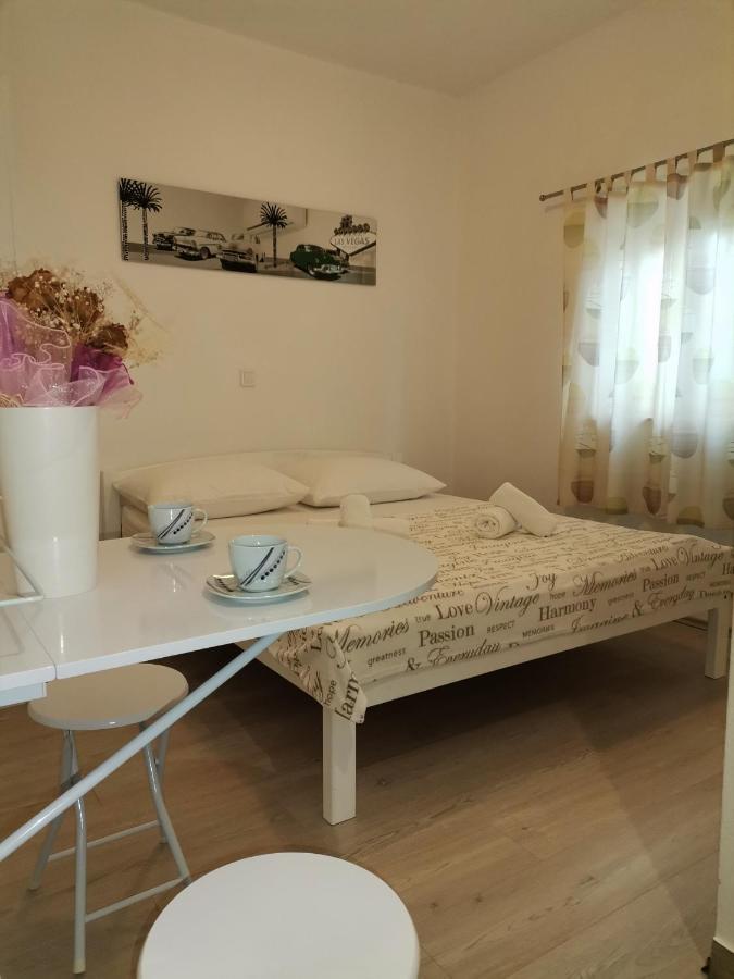 Apartmani Radic Primošten Buitenkant foto
