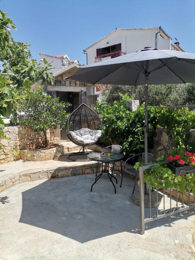 Apartmani Radic Primošten Buitenkant foto